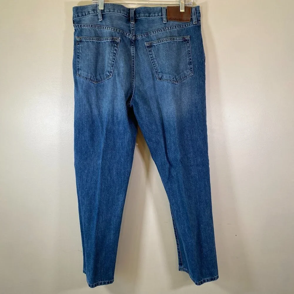 Eddie Bauer Mens Blue Jeans